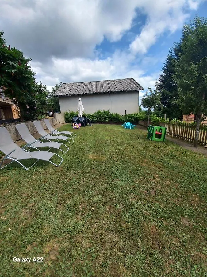 Holiday home La Maison De Valerie Quezac